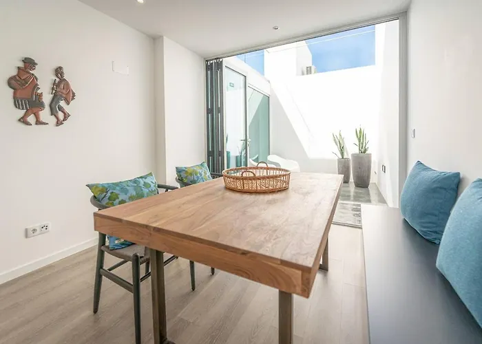 Διαμέρισμα Oceanside East Πόντα Ντελγκάντα